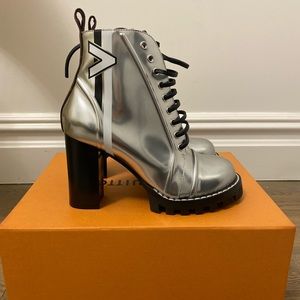 Louis Vuitton Limited Edition Startrail Boots
